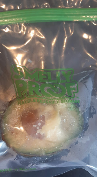 Smelly Proof Is A Sustainable Alternative To Single-Use Plastic Bags